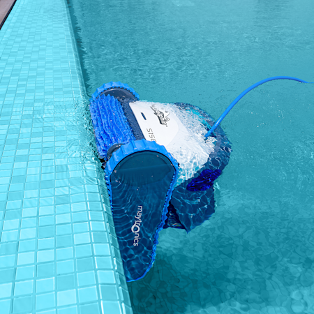 Dolphin S150 Robotic Cleaner w/ Swivel [99996208-AUSWV]