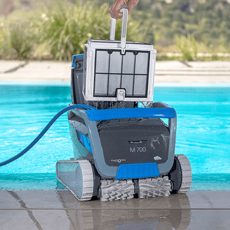 Dolphin M700 Robotic Cleaner [99996710-AU]
