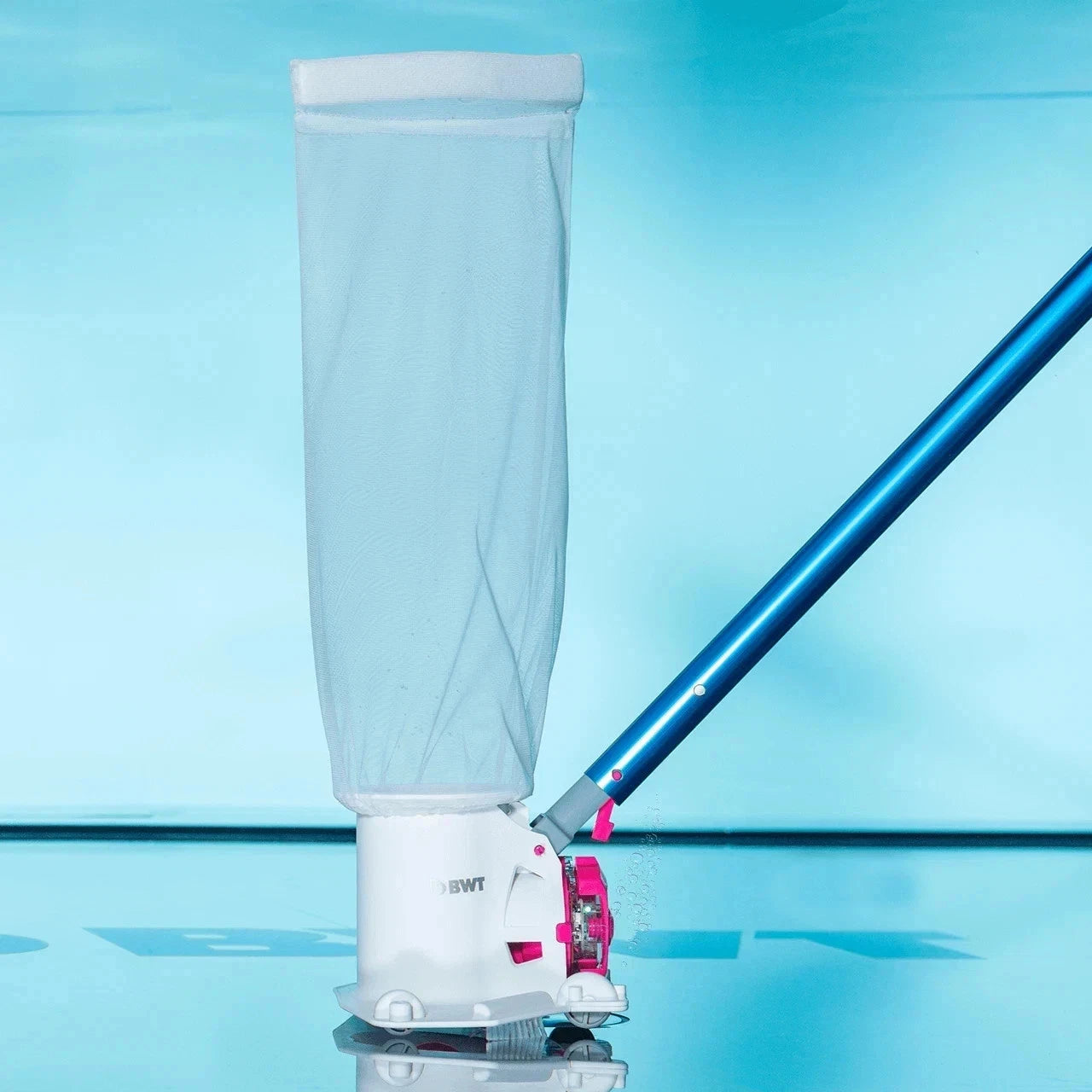 BWT BC40 Handheld Rechargable Vacuum [BC40]